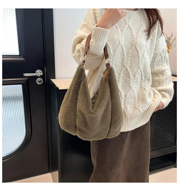 Versatile Plush Soft Shoulder Bags/Large Capacity Furry Handbags Tote