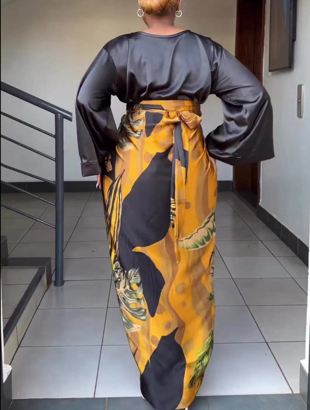 African Printed Traditional Two Piece Dress Set/Long Skirt & O-neck Loose Flare Sleeve Blouse - The GoatFind Black / S, Black / M, Black / L, Black / XL, Black / XXL, Black / XXXL, Blue / S, Blue / M, Blue / L, Blue / XL